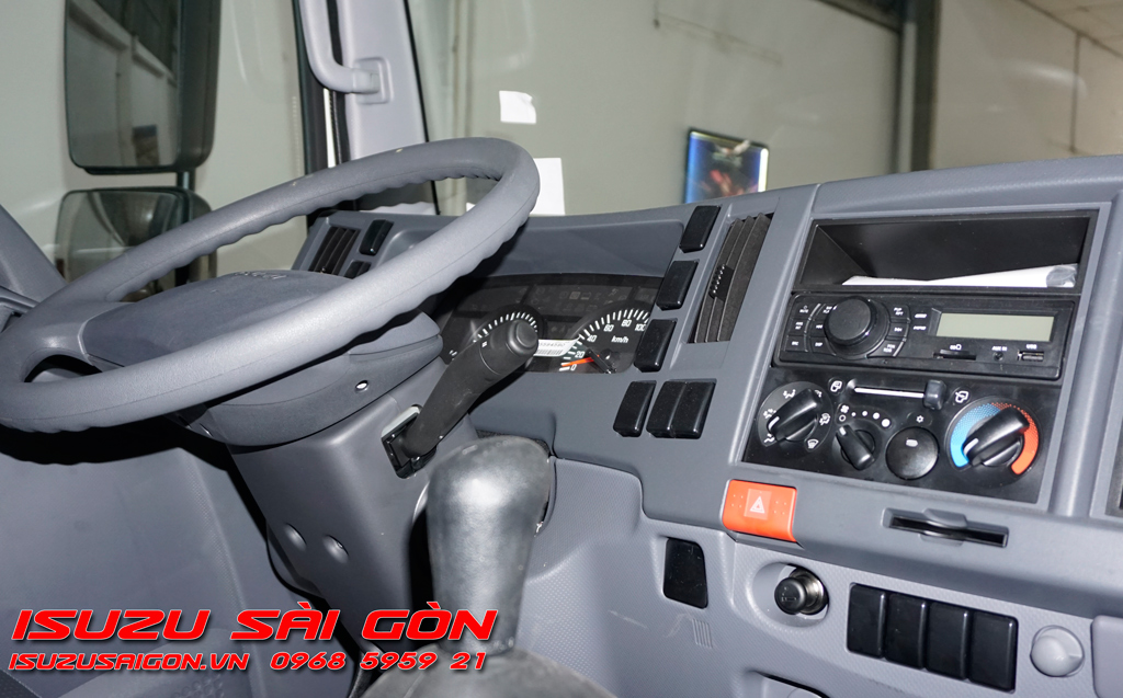 Xe Tải Isuzu 1T9 Mui Bạt | Isuzu 1.9 Tấn Mui Bạt 11